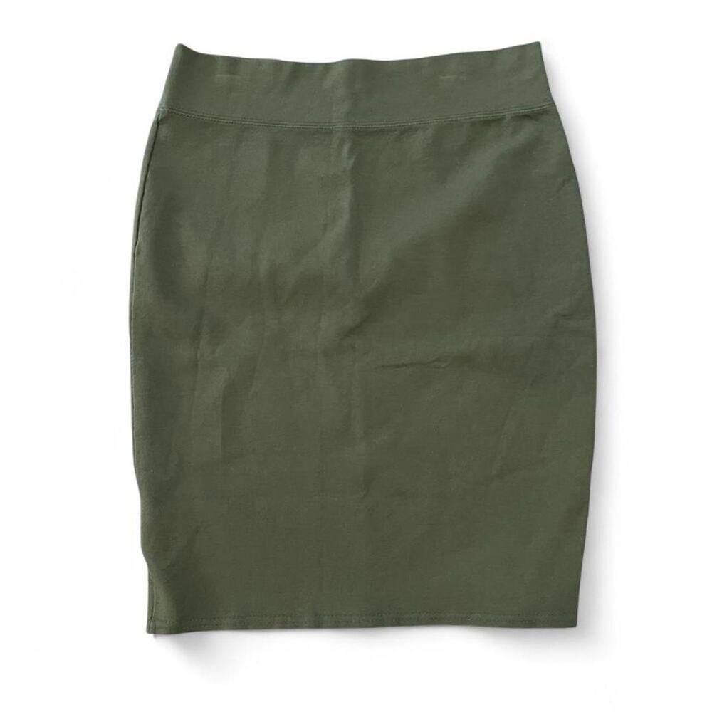 Green pencil skirt size L